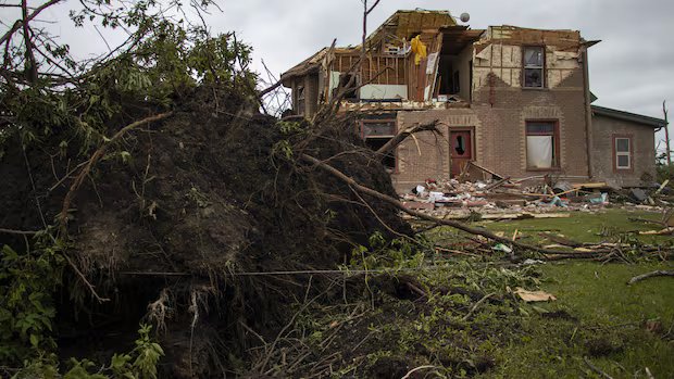 1782789611 330 It took 10 seconds Manitoba pensioners lost home due to