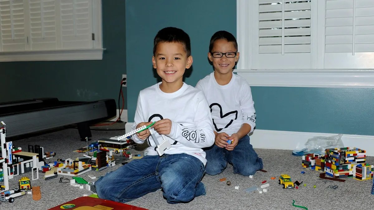 Collin Gosselin and Aaden Gosselin at home