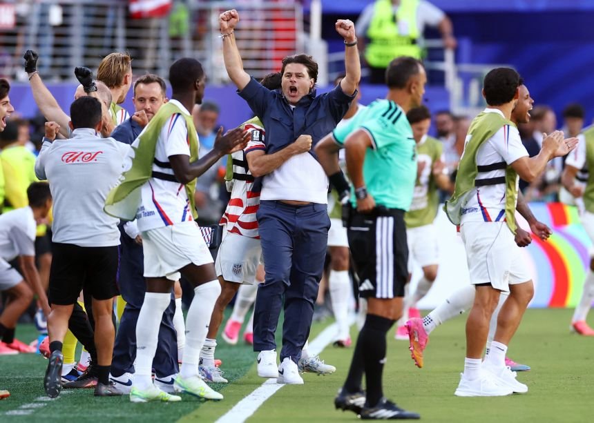 USA coach Mauricio Pochettino celebrates after the main whistle.