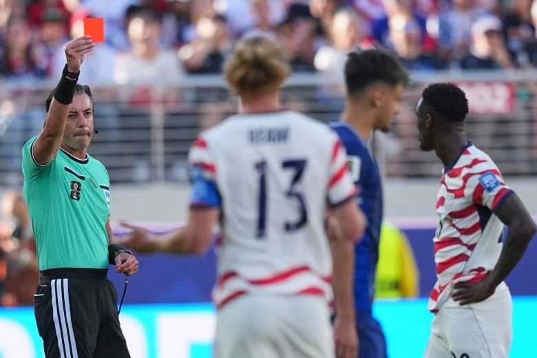 Folarin Balogun's red card will be hotly debated, but it revealed something in the US that can't be taken away 17 Referee Rafael Klaus shows Balogun a red card after a VAR review.