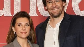 Camille Lacourt's new wife and her ex Valerie Begue are vacationing together: a beautiful friendship that binds two beauty queens