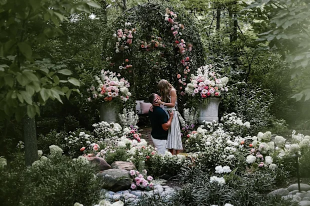 Taylor Swift and Travis Kelsey 