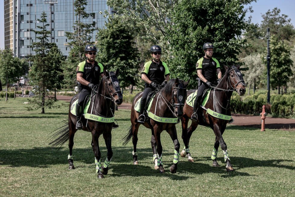 “All this makeup is not for us”: Ankara is being transformed for NATO 17 For the first time in the capital, patrols will be carried out by mounted police.