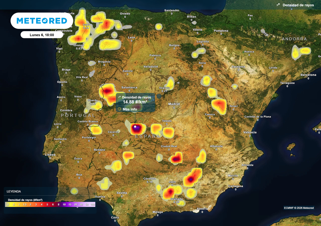 Thunderstorms will be irregular and scattered across different regions of the peninsula.