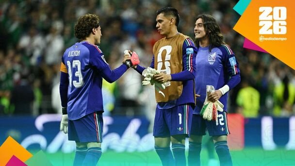 Guillermo Ochoa and Tala Rangel (Reuters)