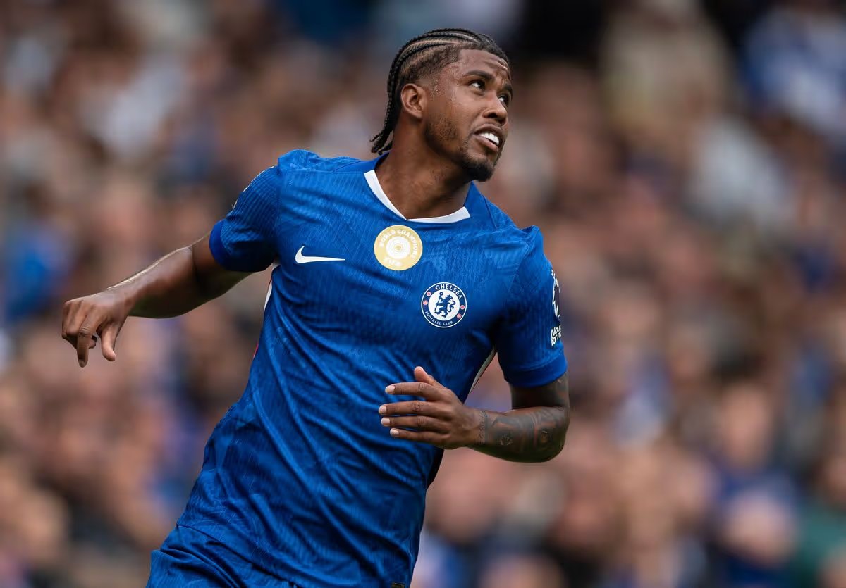 Manchester United news: £120m transfer war with Liverpool and Arsenal as star 'wants to move' now 17 Andrei Santos linked with Chelsea exit