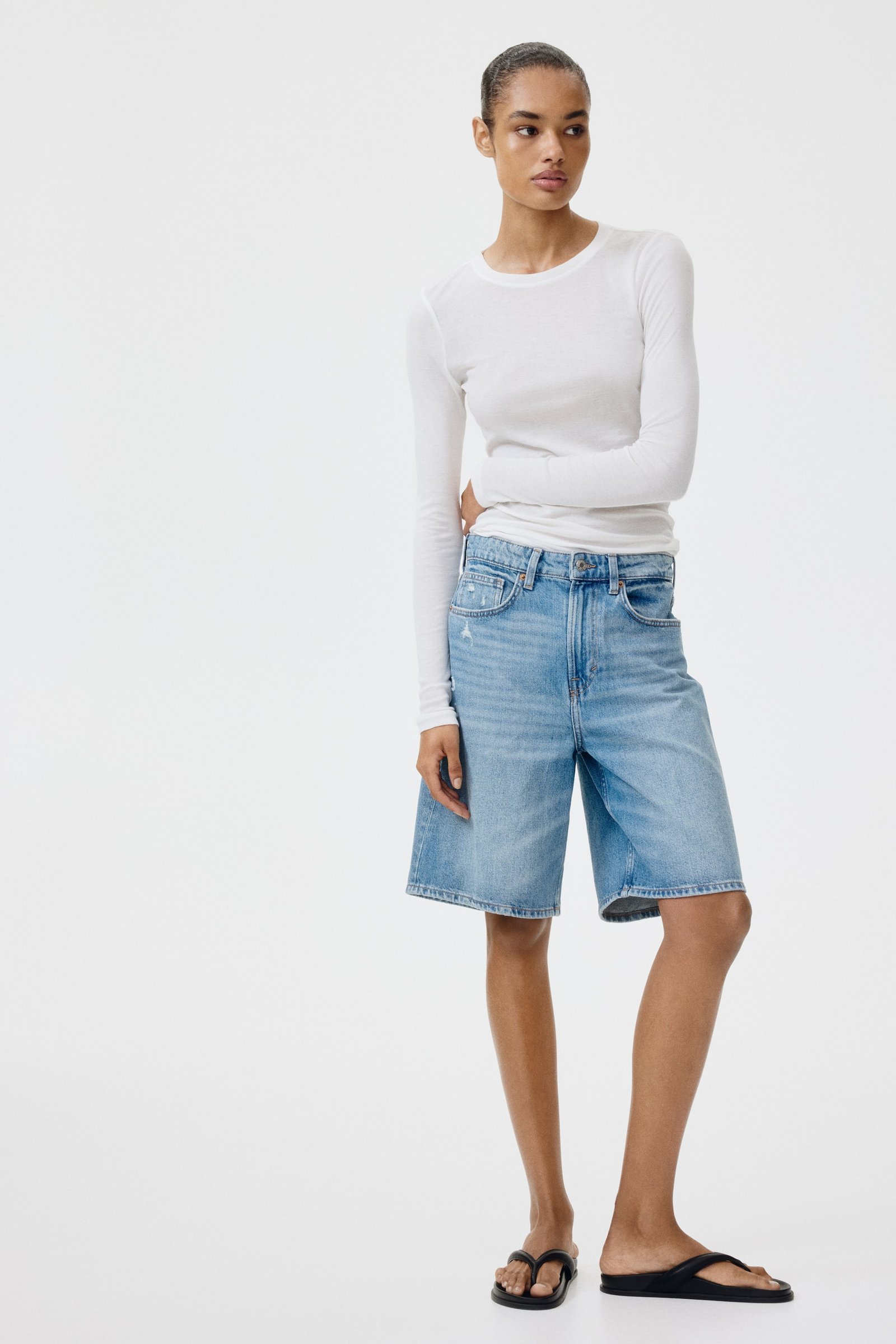9 anti-trend purchases from H&M that will be sold out by August 41 Denim Bermuda shorts