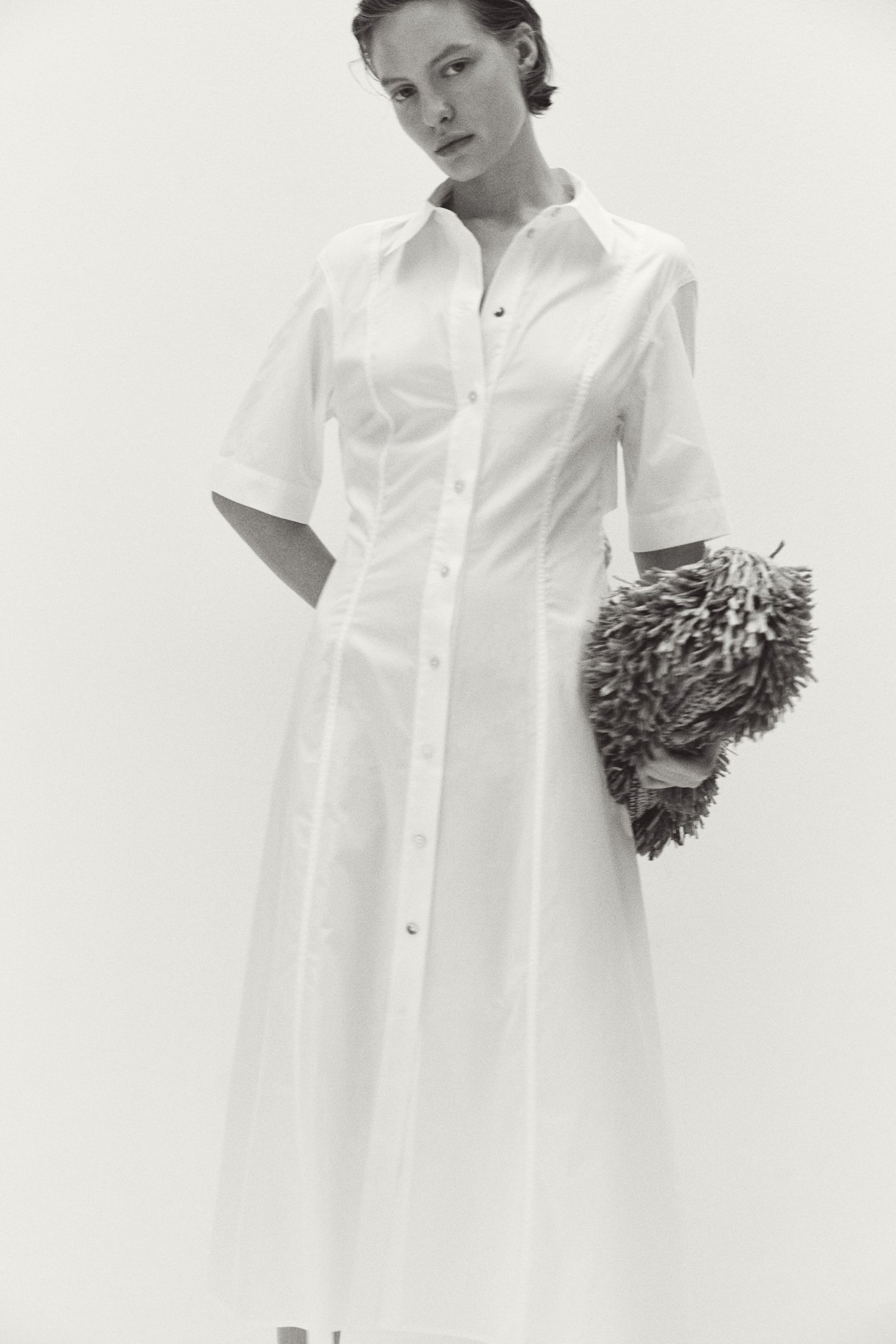 9 anti-trend purchases from H&M that will be sold out by August 43 Poplin dress with tie back