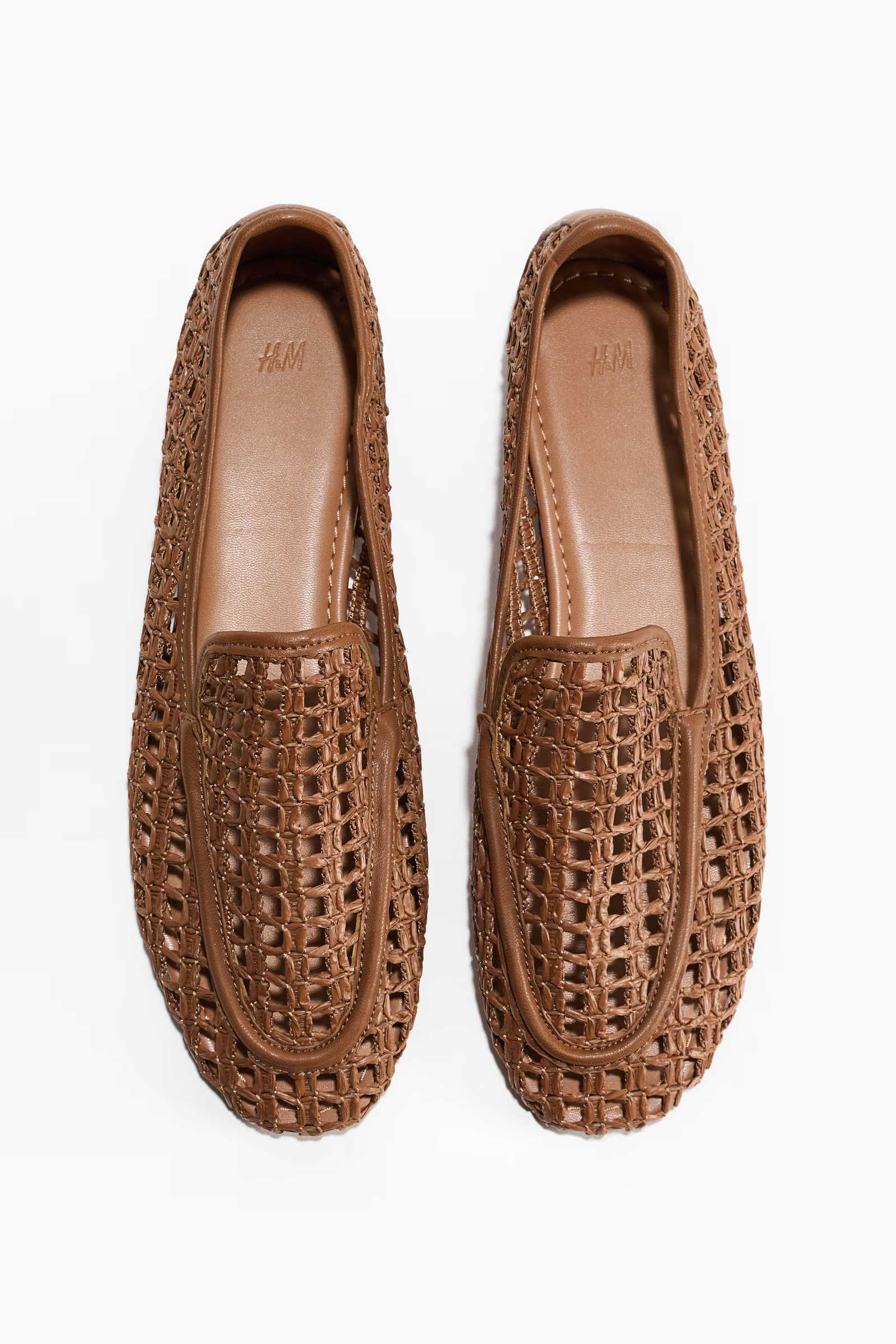 9 anti-trend purchases from H&M that will be sold out by August 53 H&M, Straw loafers