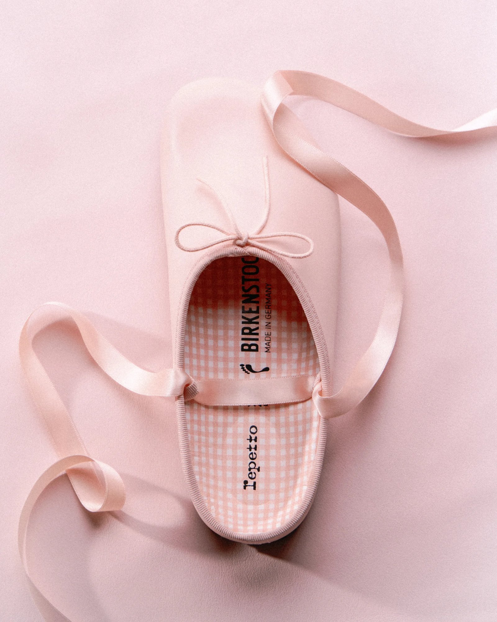 Birkenstock x Repetto, a Balletcore collaboration that redefines comfort 14 1783534514 760 Birkenstock x Repetto a Balletcore collaboration that redefines comfort