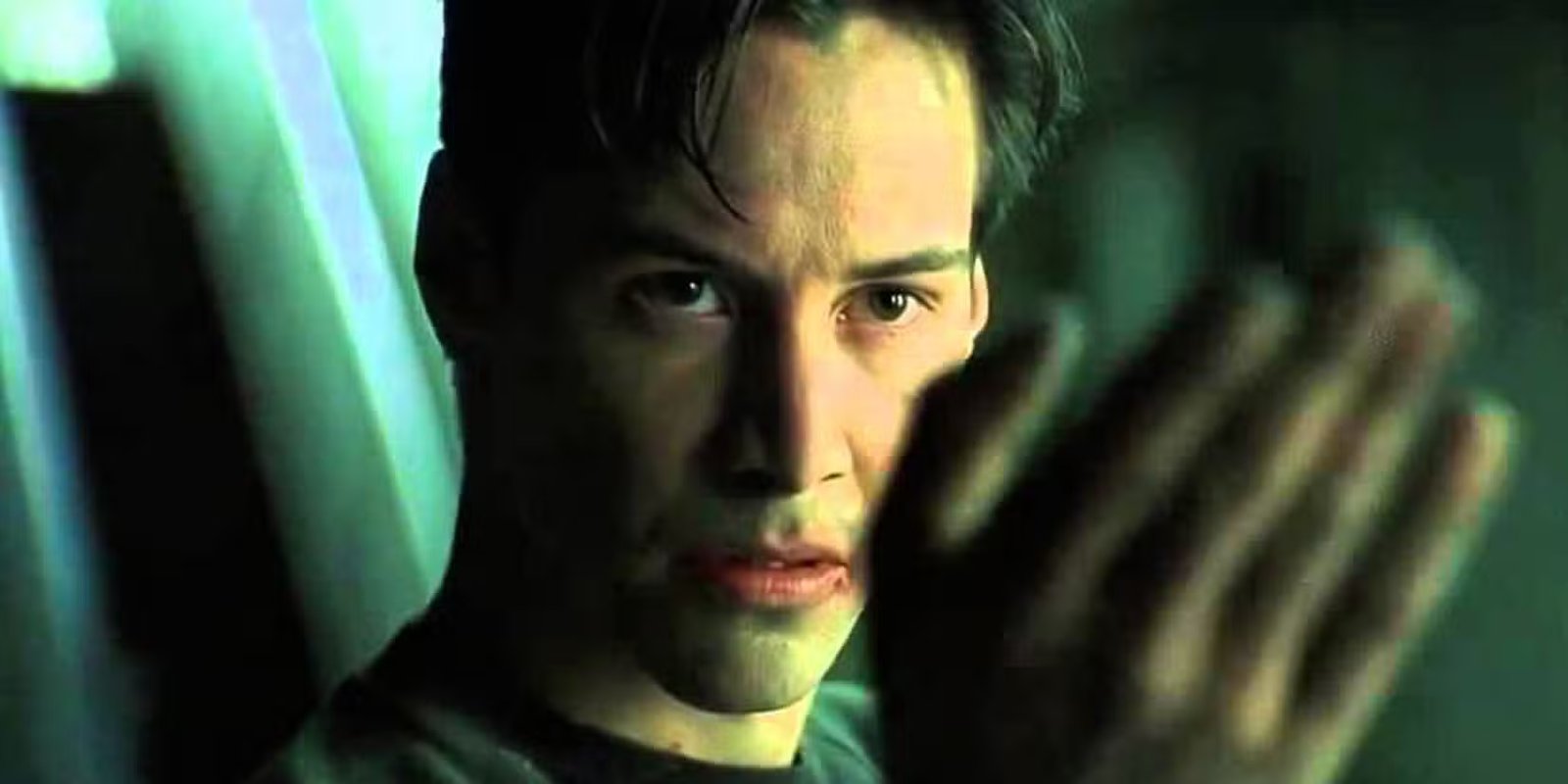 5 Masterpiece Franchises That Are Better Than The Fast and the Furious 15 Neo with outstretched hand in The Matrix