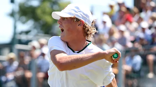 Wimbledon 2026: Cruz Hewitt reaches the final of the junior tournament after a narrow victory over Thijs Boogaard 21 Cruz Hewitt reached the quarterfinals of the boys' tournament at Wimbledon.