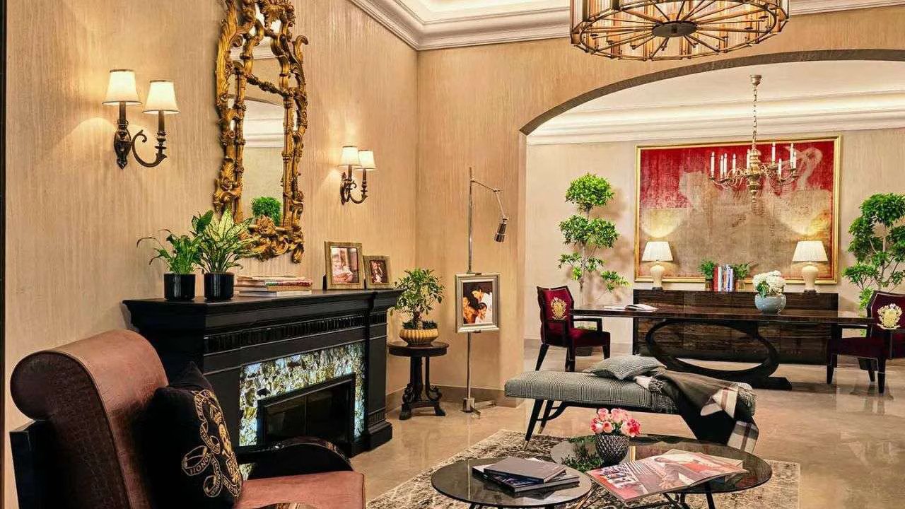 1783751126 852 Shah Rukh Khans house price in Delhi Gauri Khan Design