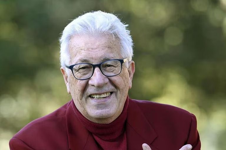 Peppino di Capri, one of the last great singers of Italian song of the twentieth century, has died. 14 Peppino Di Capri