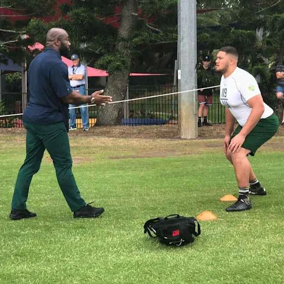 Manny Mifu at the 2018 NFL Players International on the Gold Coast. He is trained by former NFL star LeCharles Bentley.