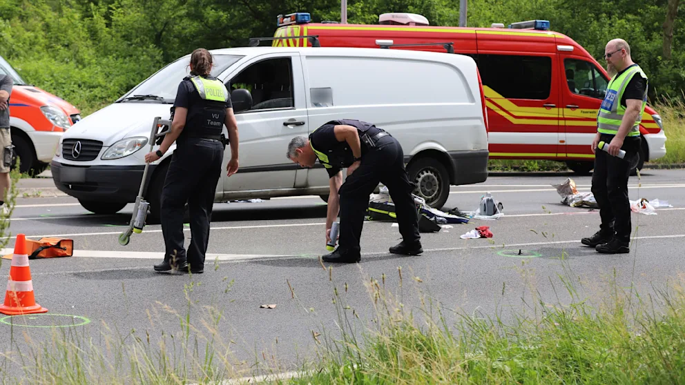 Death Speeder saw little Eivin and stepped on the gas anyway. Regional 13 The accident occurred on June 4, 2025.