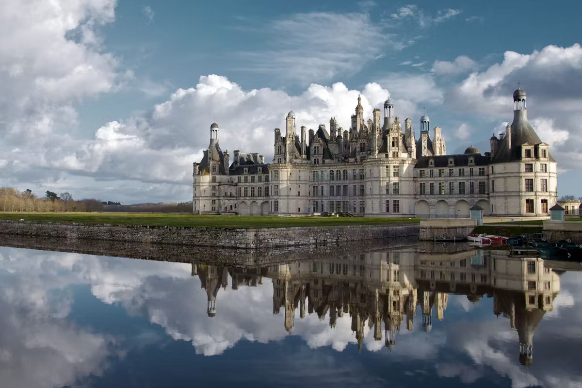 Visit a grandiose and uninhabitable monument.