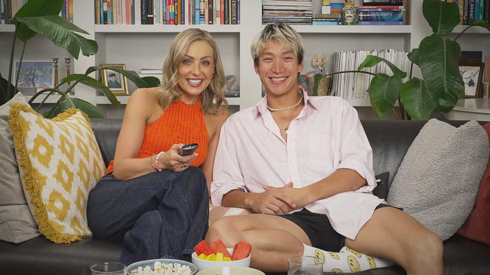 Amy Dowden, Carlos Gu, Celebrity Gogglebox Amy Dowden, Carlos Gu, celebrity, bespectacled