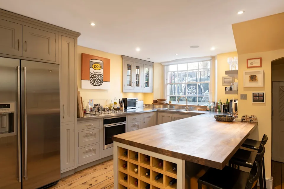 Graham Norton's London home is still for sale, but now £700,000 cheaper - take a look inside 29 Graham Norton's London home is up for sale