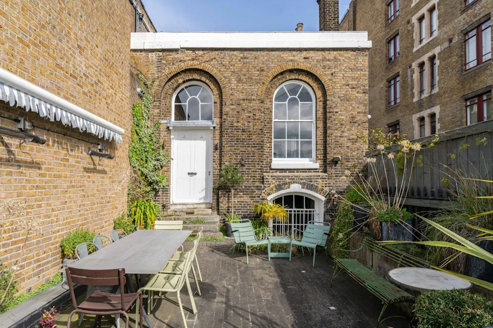 Graham Norton's London home is still for sale, but now £700,000 cheaper - take a look inside 32 Graham Norton's London home is up for sale