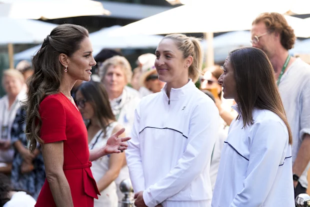 Kate Middleton Wimbledon: Princess of Wales brought adult children and husband to Wimbledon men's singles final 35 Kate, Princess of Wales speaks with women's doubles finalists Gabriela Dombrowski and Louise Stefani (right) at the Wimbledon Tennis Championships in London, Saturday, July 11, 2026.