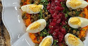 Carrot confit with citrus, marinated tuna and hard-boiled eggs from Cyril Lignac
