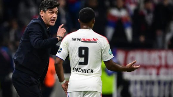Mercato: Tagliafico's courtiers? 13 Paulo Fonseca talks to Endrik during OL - Lens