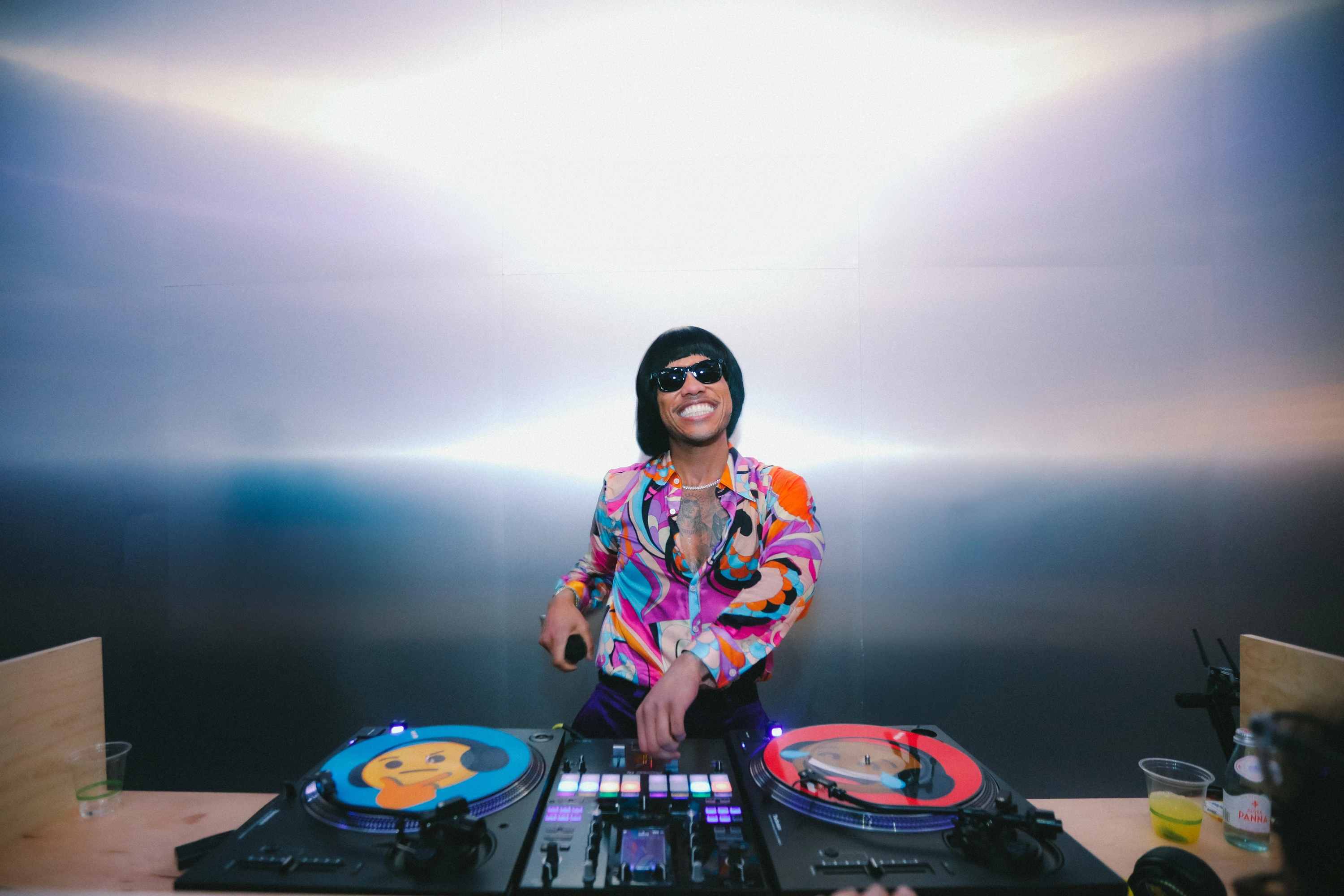 Bruno Mars at London Wembley Stadium 2026: Performance schedule, last minute tickets and complete guide 16 Anderson Paak as DJ Pee.Wee