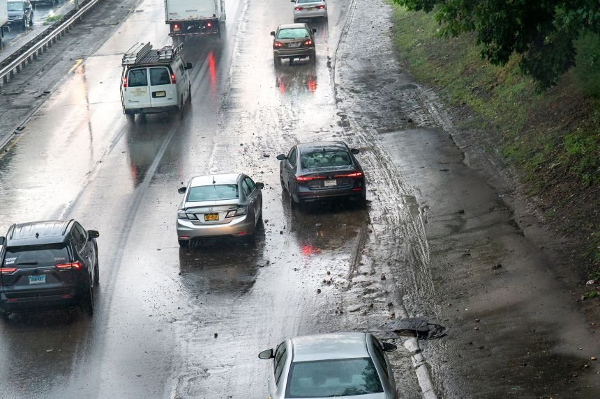 Flash flooding in New York: Storms drench New Yorkers after days of smoke and heat 15 Several cars were disabled on the Clearview Expressway due to flash flooding on 48th Avenue as powerful thunderstorms rocked New York City on Saturday.