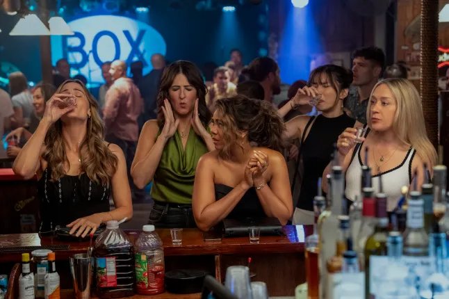 Jennifer Garner opens up about her nerves while filming with Timothy Olyphant 20 years later 17 Five Star Weekend - Season 1