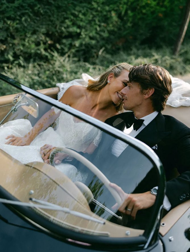 Tennis stars Katie Boulter and Alex De Minaur. Pictured: Katie Julia for British Vogue