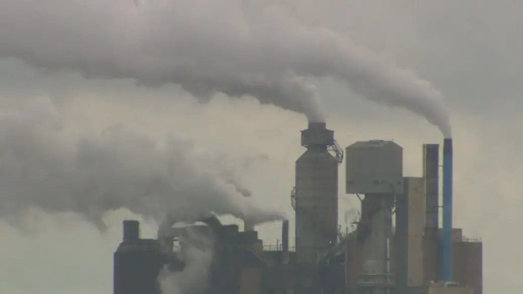 Air quality warning in Edmonton, much of Alberta due to smoke from wildfires in NWT 19 Click to watch video: Study: Air Pollution Nanoparticles Linked to Brain Cancer