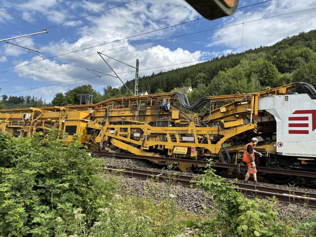 Work on the Ruhr-Sieg route is in full swing in Ole.