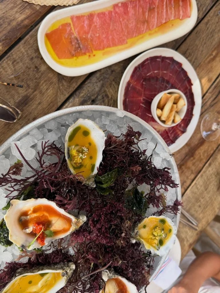 Oysters with Bloody Mary and other delicacies from Casa Jondal restaurant
