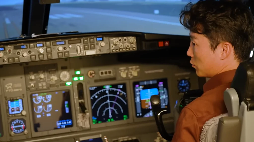 A North Korean Air Force pilot who fled the country achieved his dream for the first time by flying a Boeing 737.