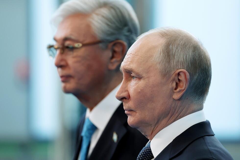Kazakh leader tells Putin war must end, Ukrainian drones target Siberian oil facility 13 Tokayev told Putin the war in Ukraine must end when the pair met at the Russia-Kazakhstan summit