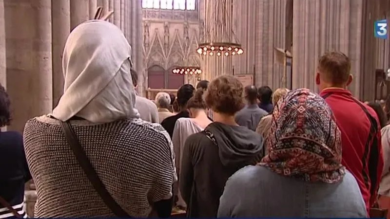 On July 31, 2016, in Rouen, about a hundred Muslim believers joined the mass in honor of Father Jacques Hamel in the Rouen Cathedral.