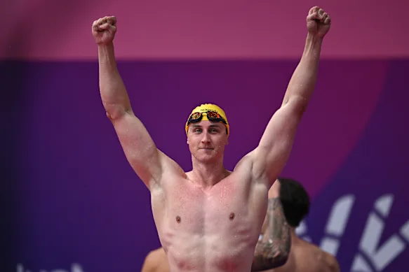 Cam McAvoy celebrates his gold in the 50m freestyle.