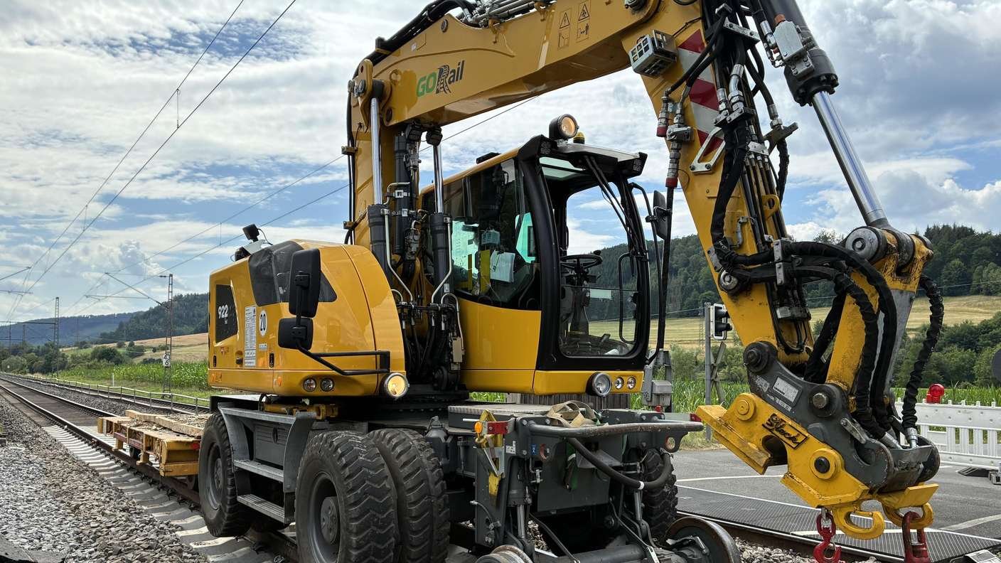 Work on the Ruhr-Sieg route is in full swing in Ole.