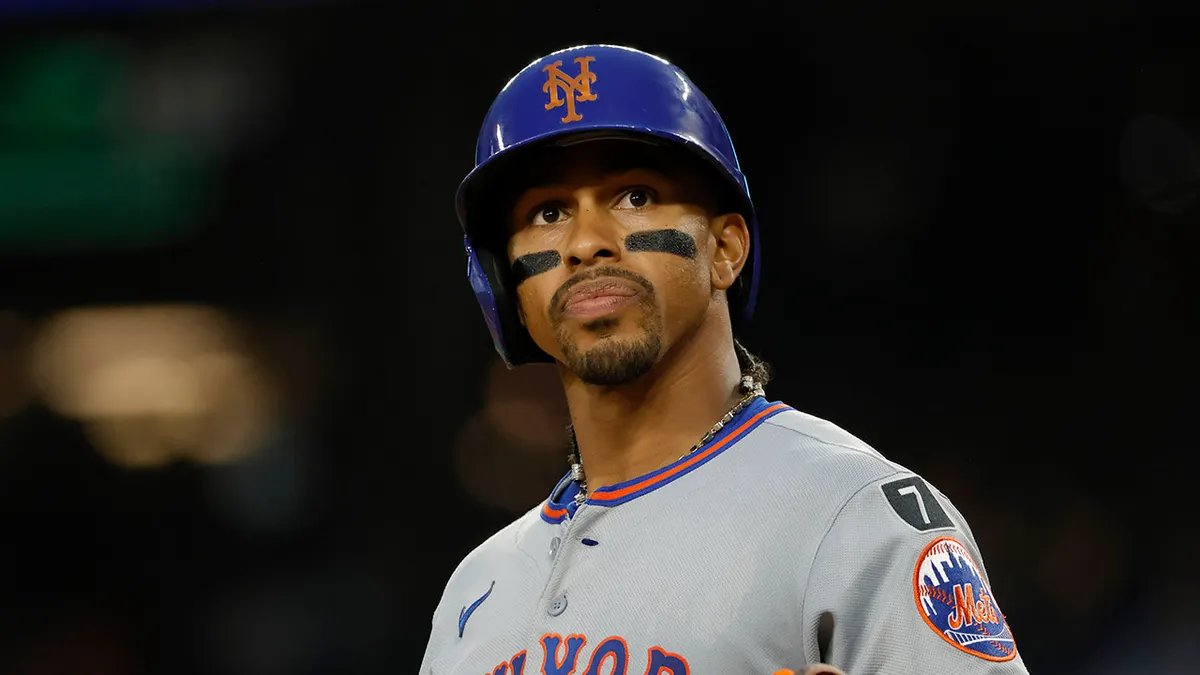 A new report suggests the New York Mets are open to trading Francisco Lindor amid a disastrous season. 13 Francisco Lindor is watching