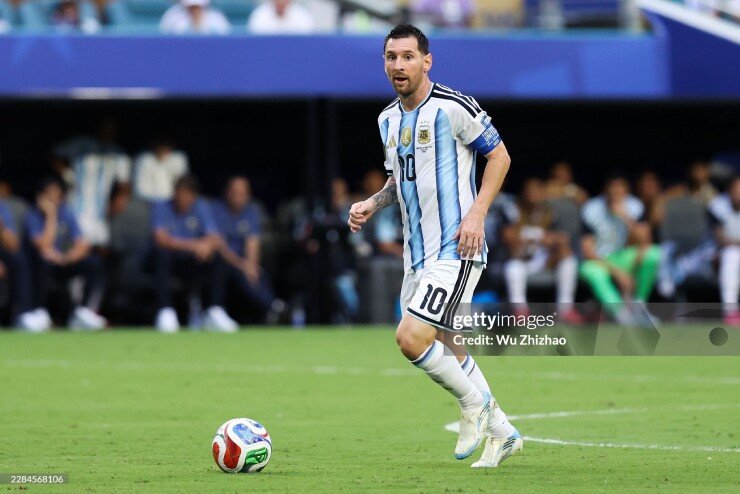 Lionel Messi admitted during the match between Argentina and Cape Verde that his team needs to improve.
