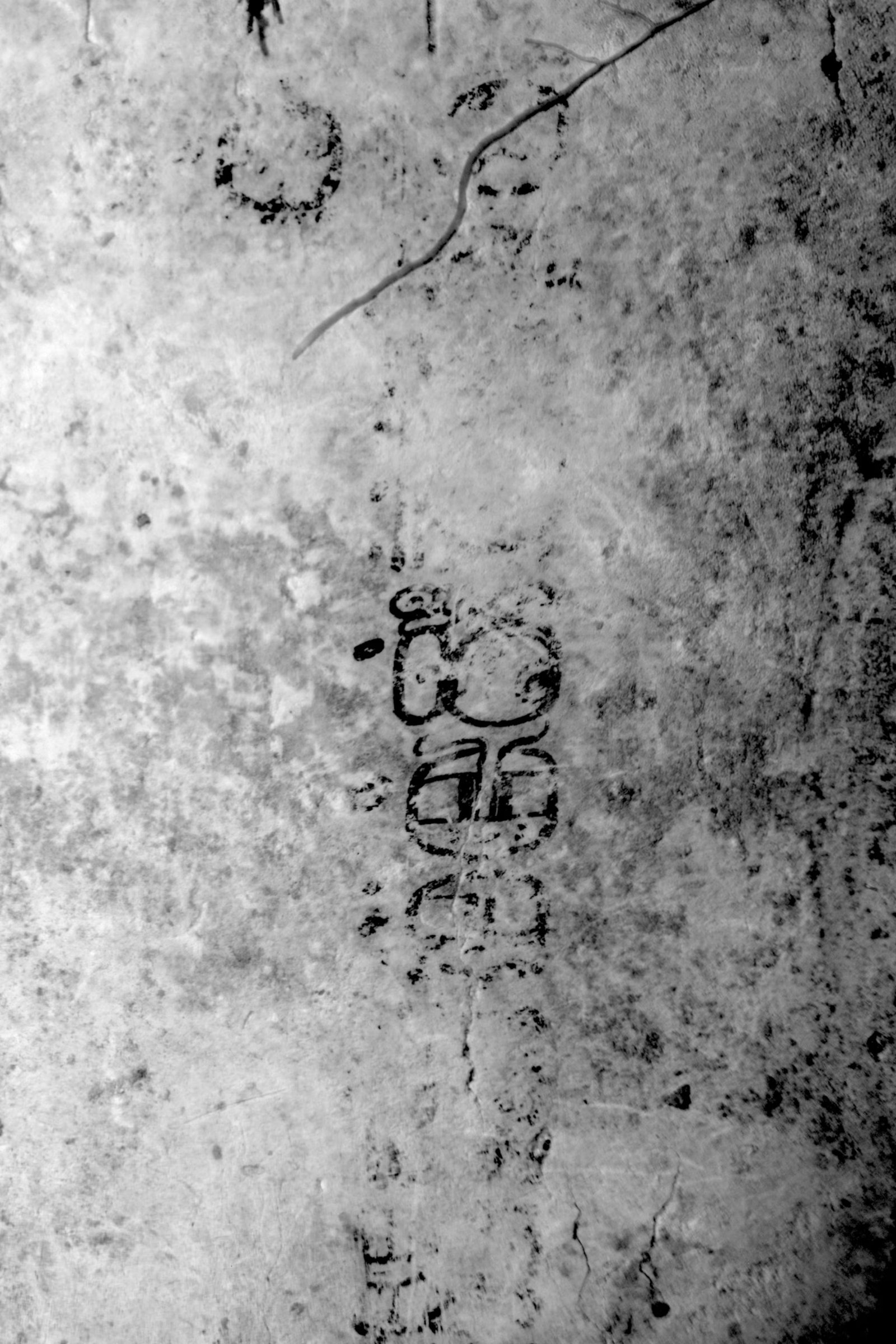 Archaeologists have deciphered the name of a Mayan astronomer for the first time 11 Ancient stone surface with faded Mayan symbols.