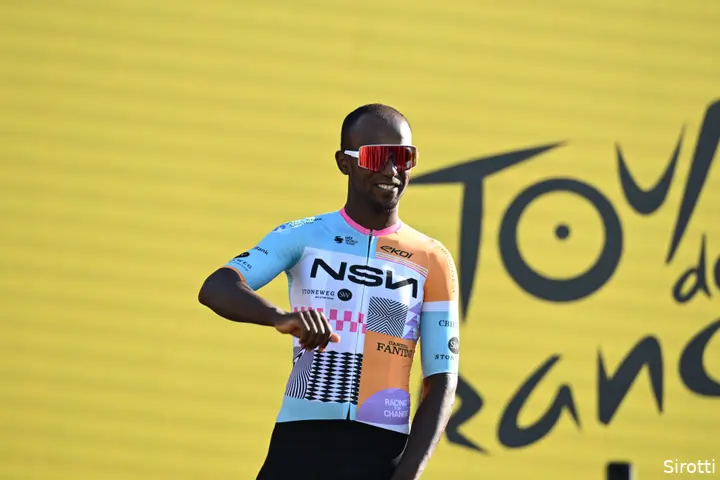 Biniam Girmay closes in on Mads Pedersen in battle for Tour de France green jersey 11 Biniam-Girmay