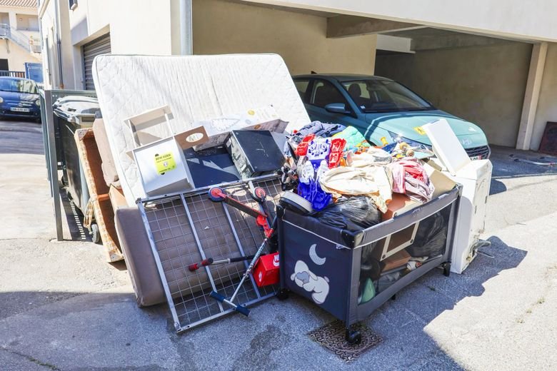 Caught red-handed: in Oda, a resident identified after turning a street into a dump risks 135 euros for an abandoned item 11 A bed, a sofa, all sorts of objects... There is a particularly large illegal dump in Kursan.