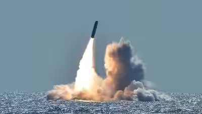 How cold-start technology allows submarines to fire ballistic missiles without exploding