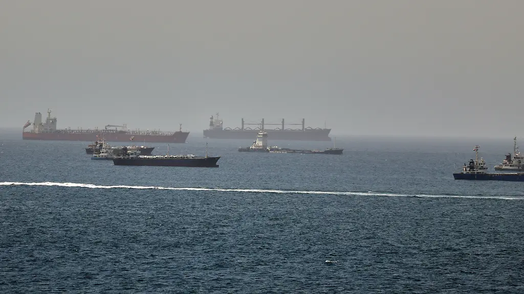 ARCHIVE-06-16-2026-Oman-Tankers-and-cargo-ships-seen-in-the-Gulf-of-Oman-along-sea-routes-between-the-Strait-of-Hormuz-and-the-Arabian-Sea