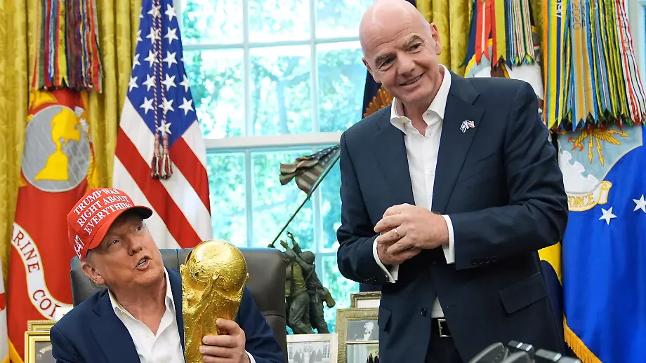 Even longer break?: Another pop star has agreed to perform at the halftime show of Infantino 11 Video poster
