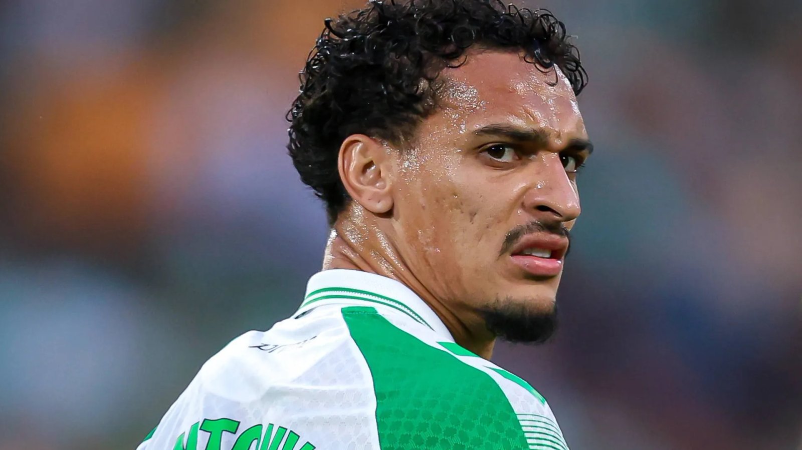 Anthony: Bayern wanted him, but in 2025 the striker moved to Betis Seville. (archive image)