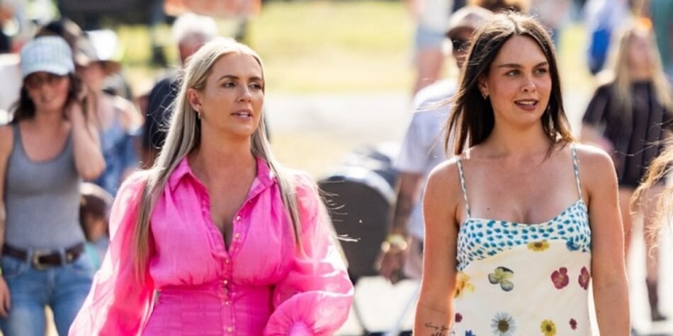 Poppy and Logan at FWAW. Image: Seven.