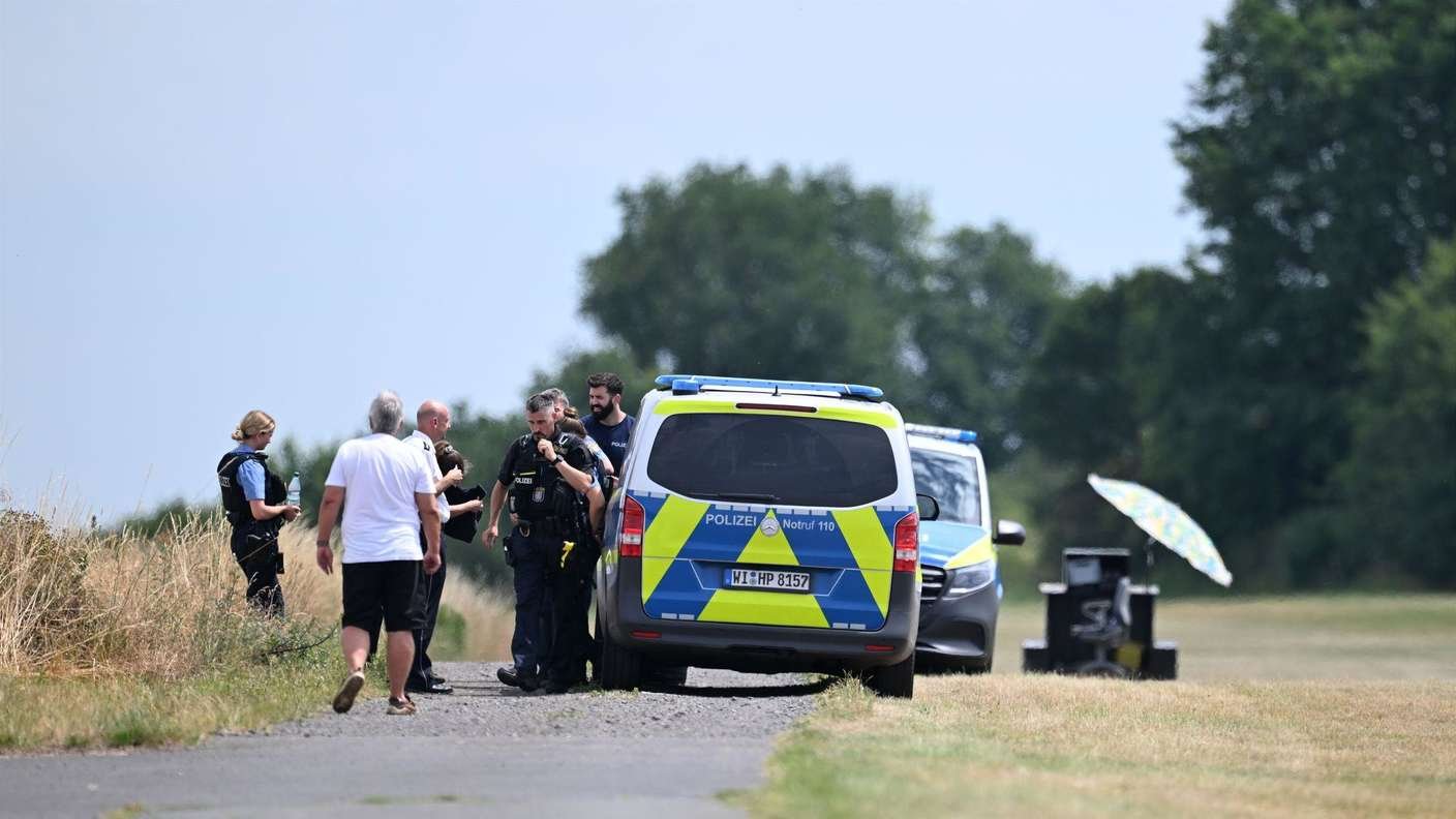 A small plane crashed in the center of Hesse